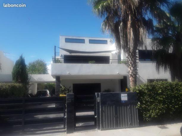 Appartement Rdc Pieds Dans L'Eau Sète Exterior foto